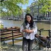 I am a native English speaker and have over 3 years of hands-on teaching experience in Madrid, Spain as well as virtual experience