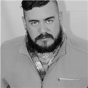 Profesor de Artes plásticas ofrece enseñar a todas las edades