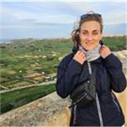 Cerchi qualcuno con chi poter fare conversazione in Inglese o lezioni veri e propri? Eccomi. Certificata TEFL level 5.