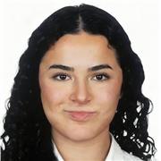 Hola soy Celia! Soy una estudiante de Economía y Negocios Internacionales con la pasión de la enseñanza.