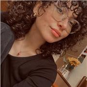 Laureata in lettere moderne, studentessa attuale in filologia moderna, offro aiuto compiti e ripetizioni