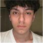 Profesor de inglés con años de estudio preparado para enseñar