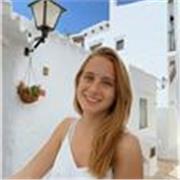 Profesora del ámbito de la salud (biología, antropometría, fisiología, nutrición...) apta para cualquier edad y curso. 