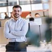 Ingeniero en Electrónica y Automática. Software Engineer y profesor particular de asignaturas técnicas