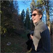 Pianista concertista e Maestro: Lezioni su misura di Pianoforte Classico, Jazz, Moderno per allievi di tutte le età