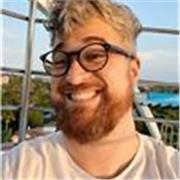 Professor de Ciências e Biologia, com experiência de mais de 16 anos