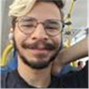 Dou aula de português e literatura para adolescentes em período de vestibular e ensino médio, podendo lesionar aulas de reforço