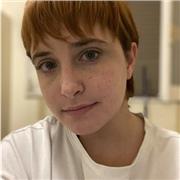 Studentessa universitaria impartisce lezioni di inglese, italiano (letteratura e grammatica, epica per i ragazzi delle medie)