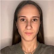 Insegnante di italiano per stranieri, persona madrelingua, disponibile e gentile pronta ad aiutare. Parlo lingua inglese