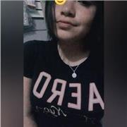 Profesora de historia del arte imparte clases a niños de todas las edades