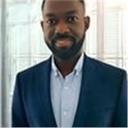 English teacher with 3 years of experience, offering classes in Barcelona for teenagers and adults.