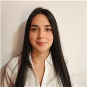 Soy una profesora paciente, creativa y adaptable, enseño inglés a todas las edades, destacándome en niños y adolescentes.
