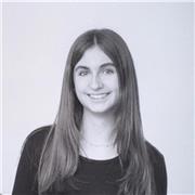 Estudiante de Relaciones Internacionales ofrece clases particulares de inglés, economía y apoyo escolar en Bilbao.