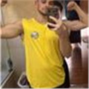 Entrenador personal titulado, con 6 años de experiencia tanto en el formato presencial como online.