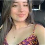 Doy clases particulares para ayudar con la materia de inglés, aunque también estoy abierta a clases como Economía y Mates CCSS (Bachillerato), Lengua e Historia (Bachillerato y ESO). Mi nota media en Bachillerato fue de 9,5