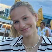 TEFL qualified tutor offering customisable English lessons to suit students needs
