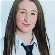 Profesora de apoyo para todas las asignaturas de primera, las edades de 6 a 12 años