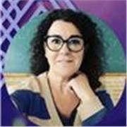 Profesora titulada en Química con más de 10 años de experiencia, imparte clases de química, física y matemáticas 