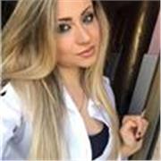 Laureata in Scienze Giuridiche, in Scienze dell'Amministrazione e della Sicurezza, con Master in Criminologia e Studi Giuridici Forensi, offre lezioni di diritto
