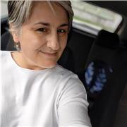 Buongiorno, mi presento...
Io mi chiamo Loredana e offro servizio di tutoraggio scolastico a studenti delle Superiori (in particolare, Licei) per il recupero del debito in tutte le materie del biennio e in quelle umanistiche per il triennio.
Agli studenti