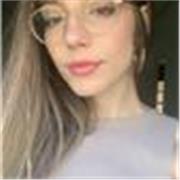 Soy una estudiante de 3 de Comercio. Aprobé bachillerato de ciencias con matricula de honor. Soy apta para dar clase de nivel de la eso de cualquier asignatura (incluido ingles).