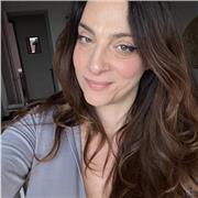 Mother tongue Italian teacher with four years experience offers private lessons for adults and children