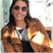 Técnica en Laboratorio imparte clases de Ciencias Exactas y ofrece clases de Inglés y Español