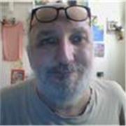 Laureato in Filologia Moderna impartisce lezioni di letteratura italiana per secondaria di I grado(medie)