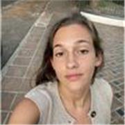 Profesora y Estudiante de doble grado en Psicología y Educación Primaria, imparte clases particulares de todas las asignaturas