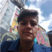 Profesora de animales, astros y letras