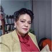 Investigadora, divulgadora, escritora, docente en educación media y universitaria