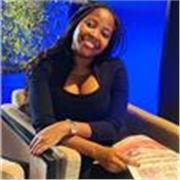 English Teacher with very good experience, friendly, welcoming 