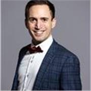 Ciao 🤗 my name is Alessandro, Italian living in Dublin. I am an expert in customer satisfaction. I am here to support you to improve your Italian conversation skills with a practical and logical method, personalized according to your needs. Feel free to 