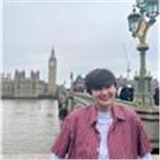 I'm an exchange student from Belgium ! I can help you with your french lessons :) 