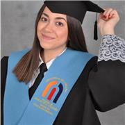 Profesora de clases particulares para alumnado de educación primaria