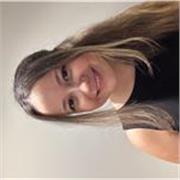 Profesora dinámica de ingles, catalán, castellano y japonés.