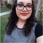 Maestra de Inglés con experiencia en clases en línea para niños y jóvenes