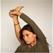 Profesora de Yoga titulada en diferentes estilos.
Ofrezco clases para niñ@s, adultos, adolescentes y personas mayores.