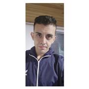 Soy estudiante de licenciatura en lenguas extranjeras y me gusta enseñar