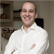 Especialista senior en Marketing Digital y Paid Media con más de 8 años de experiencia gestionando campañas de alto presupuesto. I