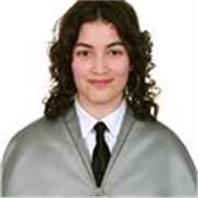 Responsable, puntual, formal, apasionada, positiva, competitiva y amable. 