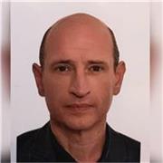 Un peu en ligne, mais pas trop ! Rien ne remplace le vrai contact humain