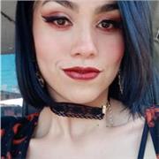 Profesora de apoyo para niños de educación basica