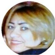 Profesora de Contabilidad apta para todas las edades y niveles