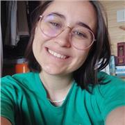 Estudiante universitaria de Letras con experiencia en apoyo escolar para niños y niñas. Charlemos para llegar a lo mejor para ambas partes