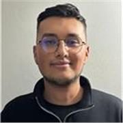 Estudiante de ingeniería mecánica con capacidades teórico prácticas de enseñanza a estudiantes