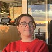 Patient online maths tutor for GCSE students
