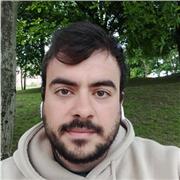 Doy clases de matemáticas para primaria, ESO y bachillerato. Exalumno de ingeniería en San Mames
