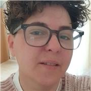 Italiano madrelingua impartisce lezioni di grammatica scritta e orale al fine di prepararsi al meglio