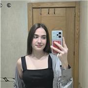 Estudiante de arquitectura con ganas de enseñar desde los más pequeños hasta cursos más altos.